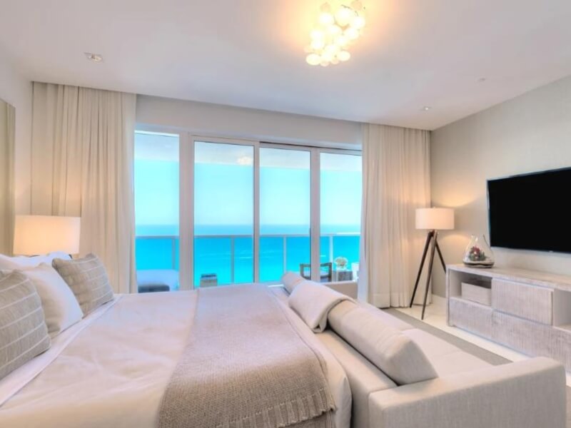4 Bedroom Condos